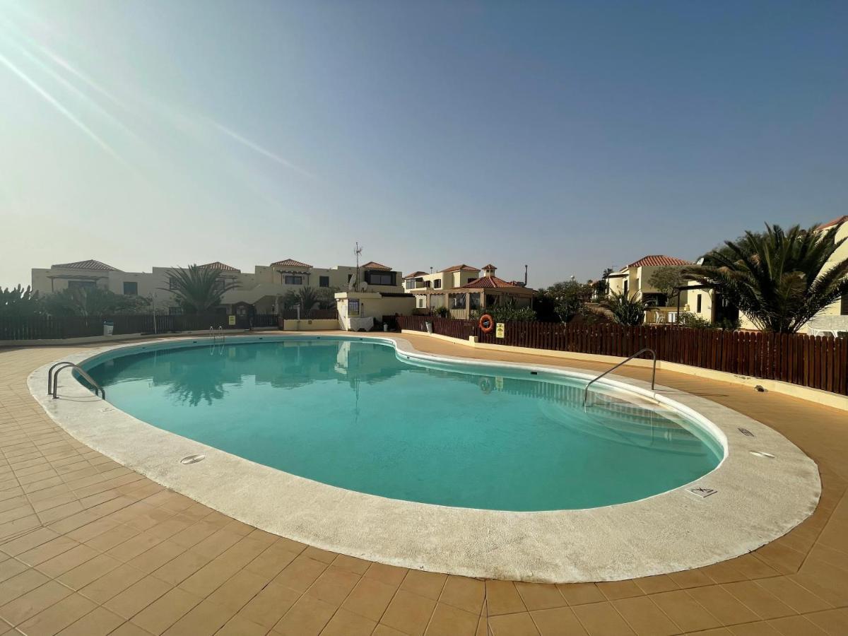 Teresita Deluxe With Pool Apartment Калета де Фусте Екстериор снимка